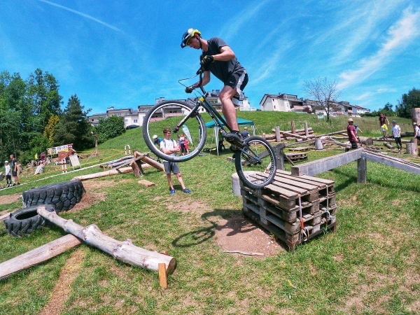 t/sdcard/DCIM/100GOPRO/GOPR1444